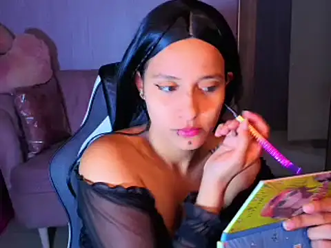 Mia belve a online show from 04/08/26, 12:38