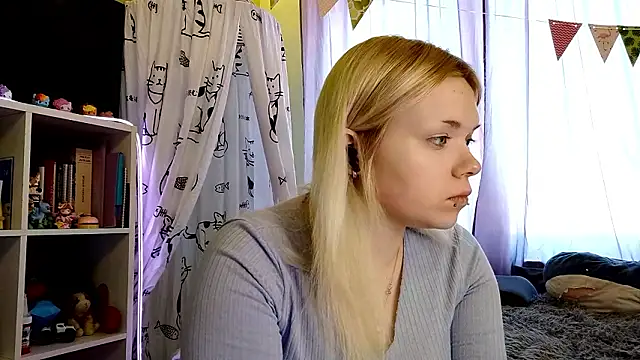 Snapshot of Karengilgun chatting on 02/23/26, 02:14 Karengilgun online show from 02/23/26, 02:14