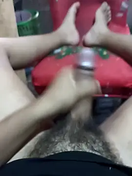 Snapshot of leo73w6 chatting on 02/20/26, 02:06 leo73w6 online show from 02/20/26, 02:06