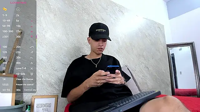 Mick-lollipop online show from 03/17/26, 08:01