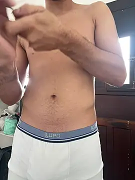 Exclusiveboy69 online show from 04/06/26, 03:13