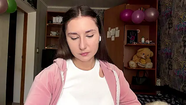 poly princess online show from 02/24/26, 06:11