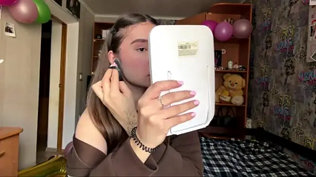 poly princess online show from 03/02/26, 10:00