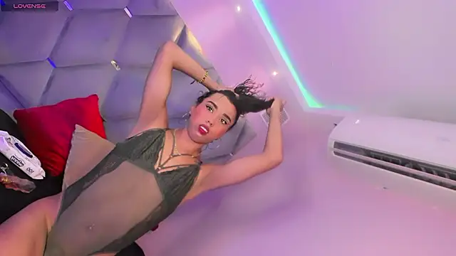 Daniiela Ember online show from 03/14/26, 12:21