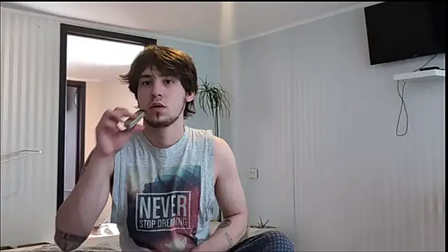 Snapshot of Kyle_Hunterr chatting on 02/26/26, 06:12 Kyle Hunterr online show from 02/26/26, 06:12