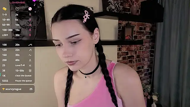 Six Seven7 online show from 04/12/26, 12:10