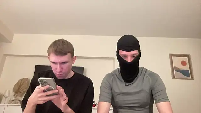 Snapshot of mikenjay chatting on 02/24/26, 07:12 mikenjay online show from 02/24/26, 07:12