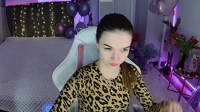 Ann Wood online show from 03/10/26, 07:24