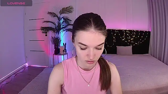 Ann Wood online show from 05/16/26, 03:22