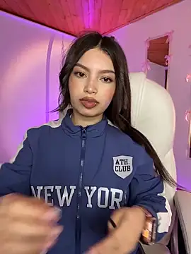 Mady Pink online show from 03/03/26, 02:50