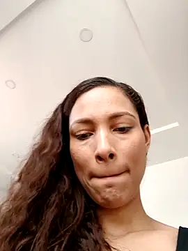 ScarletthSmith online show from 03/04/26, 05:41