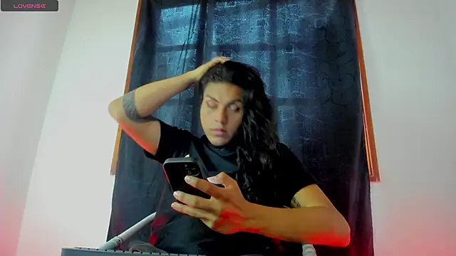 Jess Hoffman online show from 03/09/26, 04:00