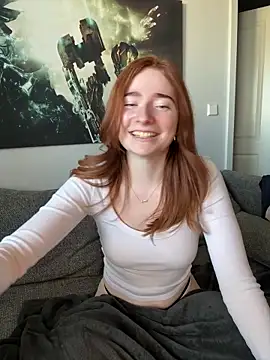 HoneyBunny18 online show from 04/01/26, 01:41