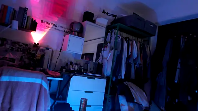 kaitomas online show from 04/18/26, 12:42