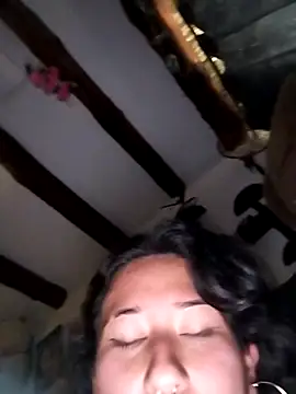 Velvetmoodcute online show from 04/10/26, 04:55