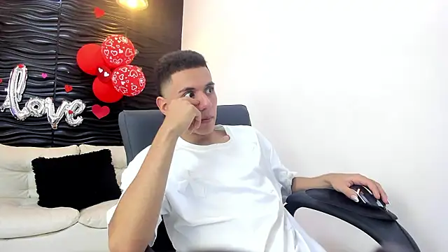 dominicjonnes online show from 03/16/26, 08:35