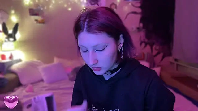 VelvetLiquorrr online show from 02/24/26, 04:10