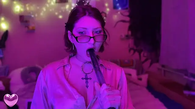 VelvetLiquorrr online show from 02/25/26, 02:54