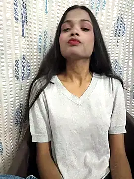 Snapshot of iam-anshika chatting on 03/28/26, 07:19 iam-anshika online show from 03/28/26, 07:19