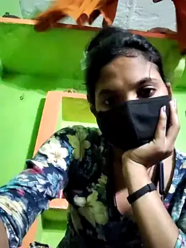 Cute aroshi online show from 04/15/26, 04:14