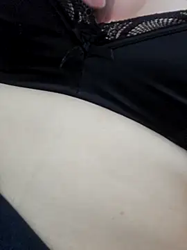 Snapshot of Halyken chatting on 02/23/26, 06:00 Halyken online show from 02/23/26, 06:00