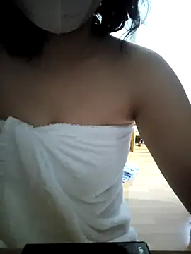 Snapshot of Halyken chatting on 03/02/26, 07:15 Halyken online show from 03/02/26, 07:15