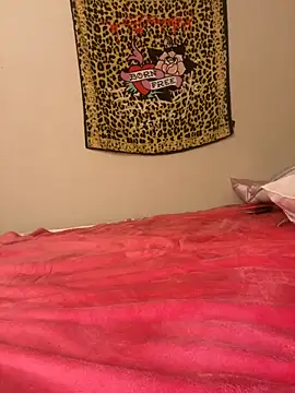 Brunettefantasy4848 online show from 05/07/26, 02:50