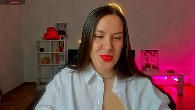 Snapshot of asti_bubbles chatting on 02/24/26, 01:47 asti bubbles online show from 02/24/26, 01:47