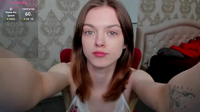  Molly Coy  online show from 05/16/26, 08:00