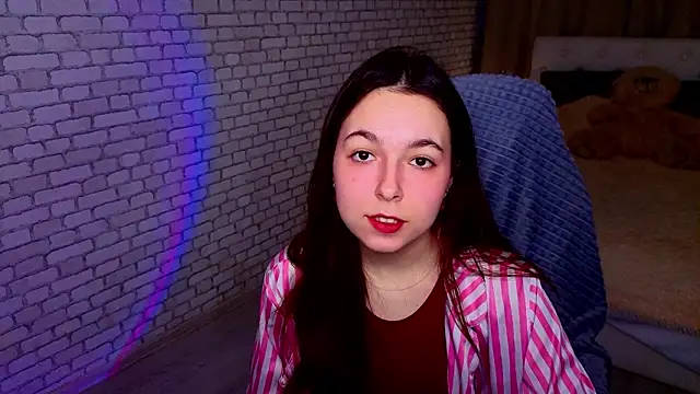 BellaThery online show from 03/20/26, 05:01