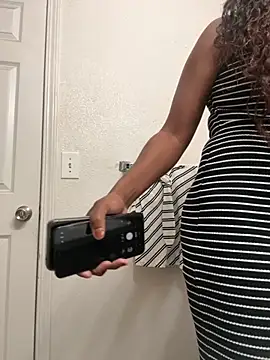 krissycream7 online show from 03/17/26, 12:30