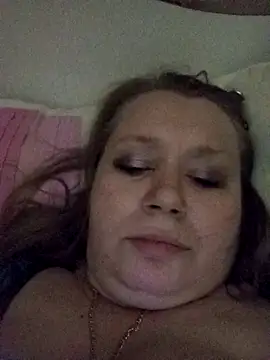 Snapshot of KiraStanton chatting on 02/27/26, 01:05 KiraStanton online show from 02/27/26, 01:05