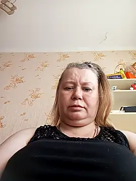 KiraStanton online show from 03/17/26, 12:41