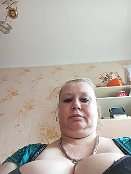 KiraStanton online show from 07/06/26, 01:52