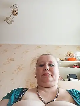 KiraStanton online show from 07/09/26, 01:48