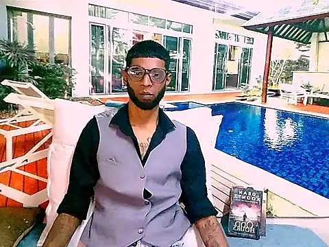 CharmingIndian1 online show from 05/16/26, 06:39