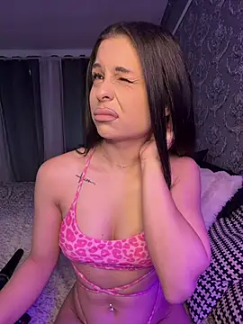 Olivia Noor online show from 07/15/26, 05:29