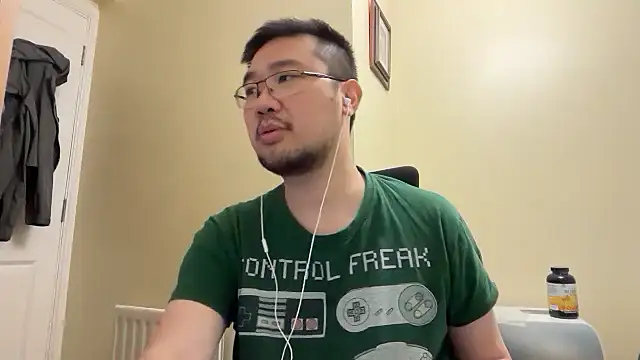 jasonryu2025 online show from 05/15/26, 10:06