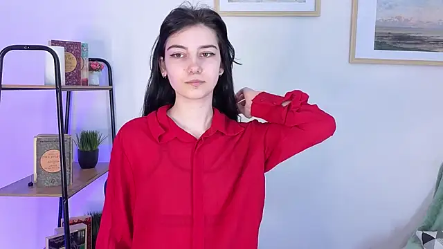 Lilian Merf online show from 03/31/26, 08:26