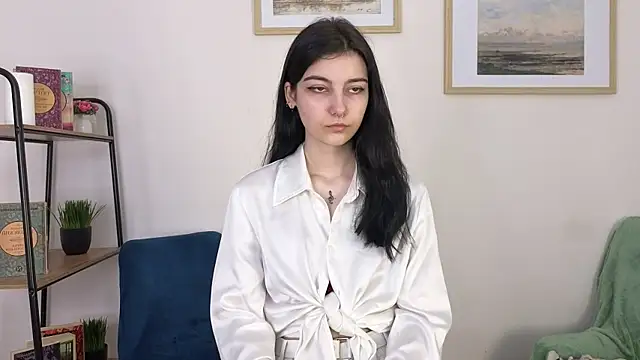 Lilian Merf online show from 04/03/26, 08:12