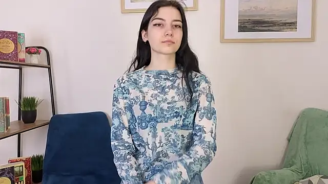 Lilian Merf online show from 04/05/26, 08:11