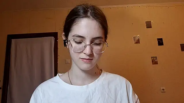 Katelemon online show from 06/02/26, 09:11