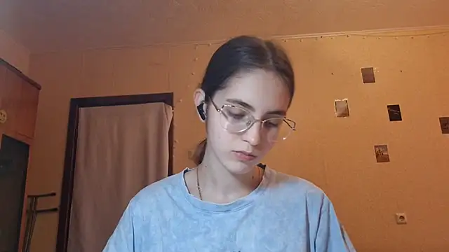 Katelemon online show from 07/03/26, 11:16