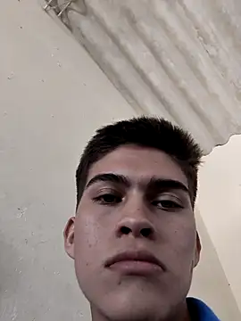 Snapshot of bbluchito chatting on 02/27/26, 03:01 bbluchito online show from 02/27/26, 03:01