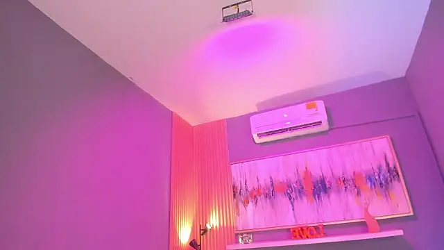 janinne lu online show from 02/24/26, 10:57