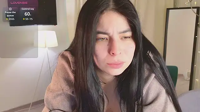 Erika Moan  online show from 02/22/26, 06:24