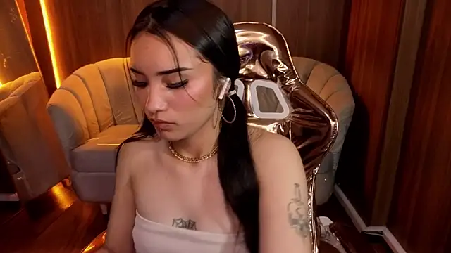 Daphne nicole b online show from 03/28/26, 01:00