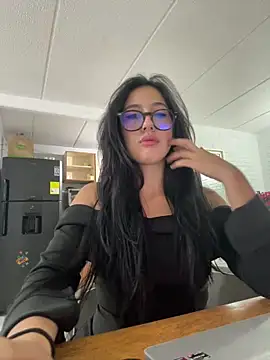 susi chimm online show from 03/06/26, 02:08