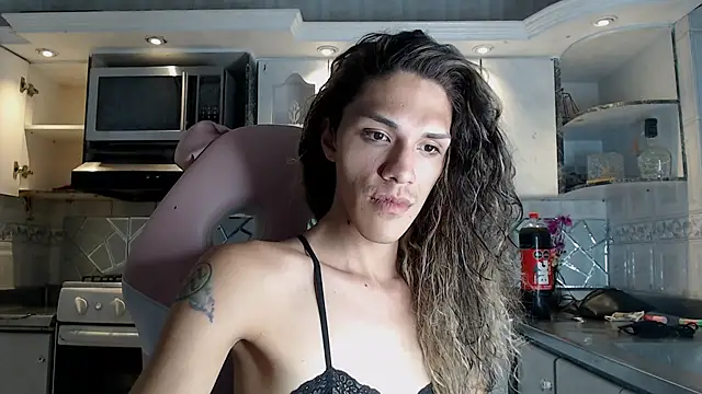 Snapshot of CrisOzzz chatting on 02/27/26, 08:31 CrisOzzz online show from 02/27/26, 08:31