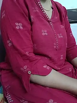 Queenlipx online show from 03/29/26, 02:50